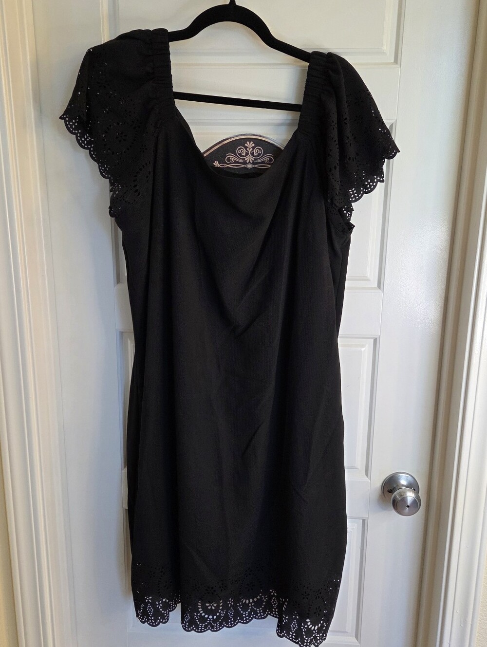 ELLE Black Eyelet Flutter Sleeve Shift Dress XXL